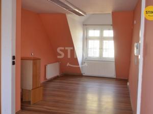 Prodej kanceláře, Kyjov, třída Komenského, 290 m2